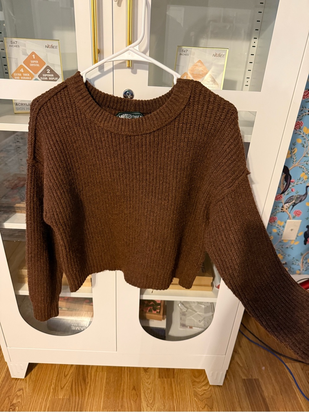 Cozy American Eagle Chocolate Crewneck Sweater - Women